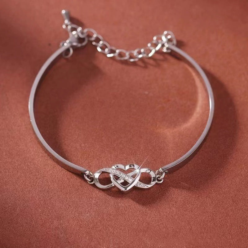 Aurelia-Juwelé - Infinity Heart Bracelet